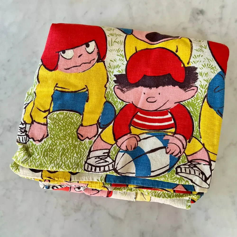Vintage Children's Football Bedspread / Kid's Twin Size Bed Cover / Coverlet